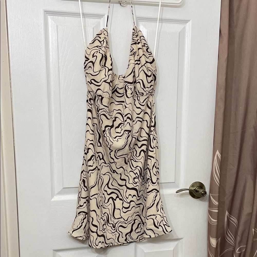 Abercrombie & Fitch Cream and Black Swirl Halter Dress